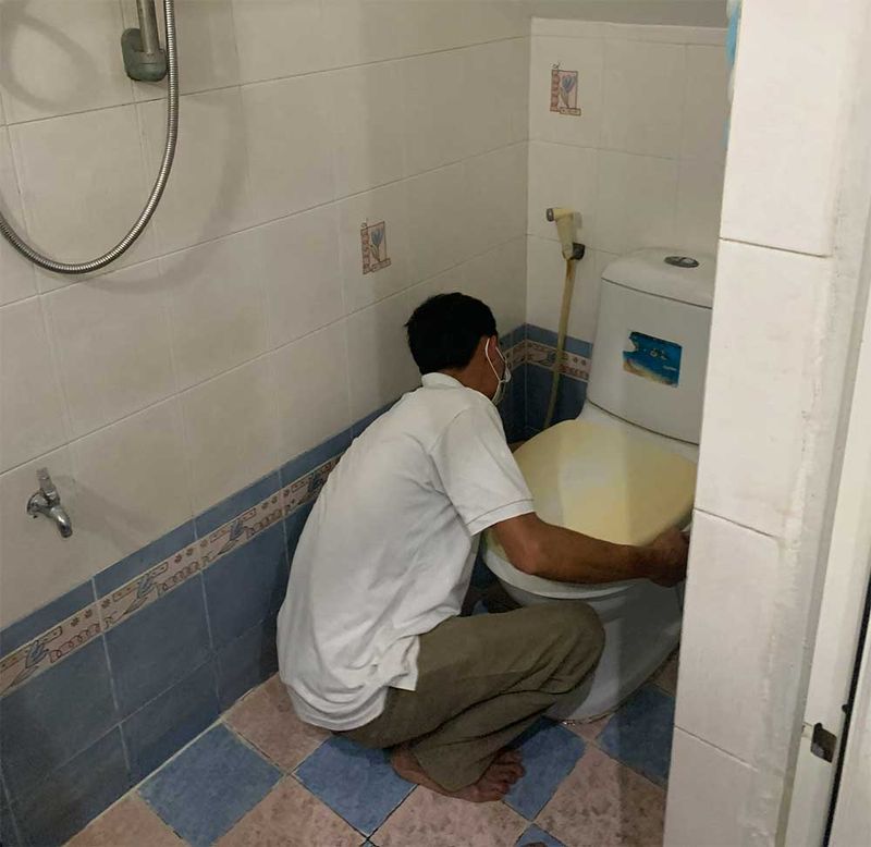 Gỗ thiết bị vệ sinh